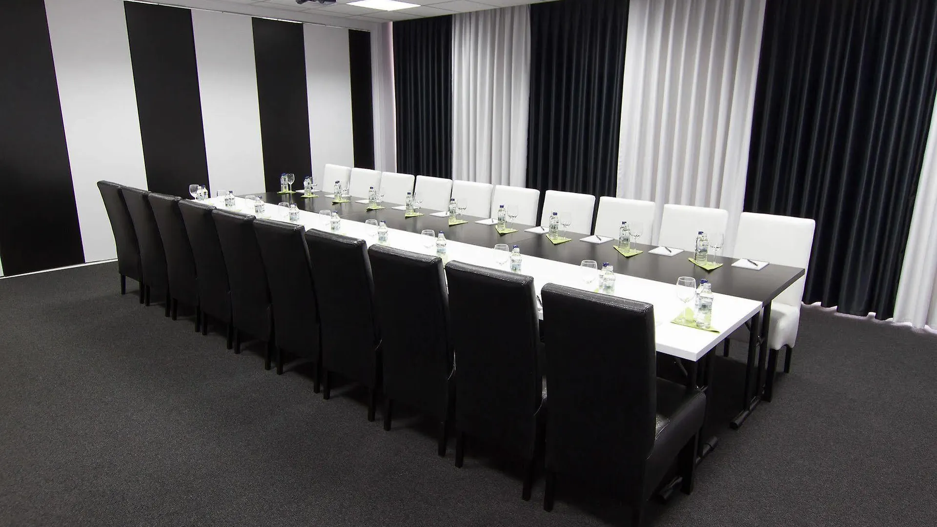 Don Prestige Residence Poznań 4*,