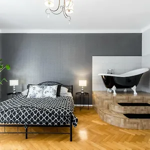 Clicktheflat Chmielna 7 , Warsaw Poland